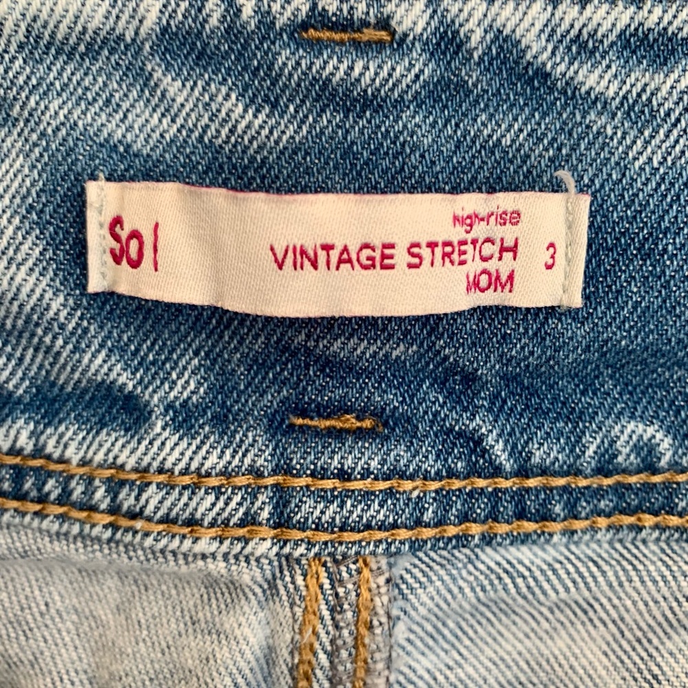 SO High-rise Acid Washed Mom Jeans 3 - Picture 7 of 8